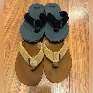 Boys Quicksilver flip flops. Size 5. Black and brown.